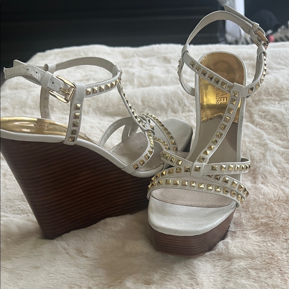 MICHAEL Michael Kors White and Gold Studded Wedges